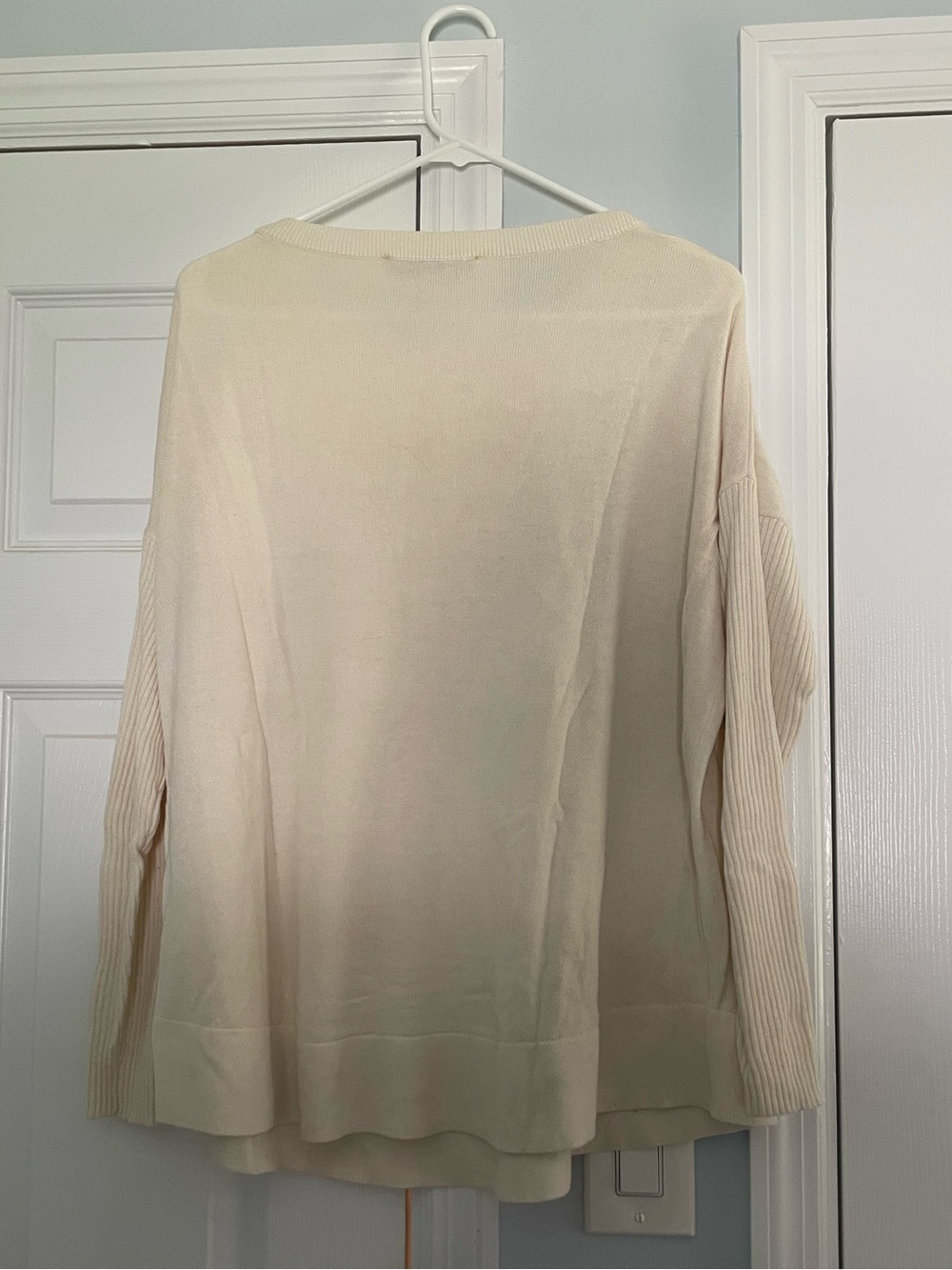 LOFT Women's Cream Crewneck Knit Sweater - Picture 3 of 5